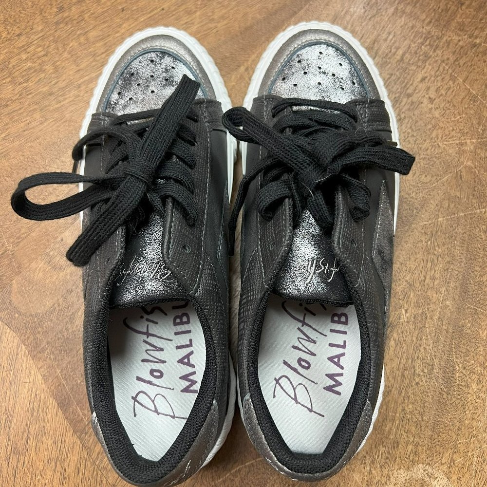 Blowfish Sneakers - black and silver - W7.5